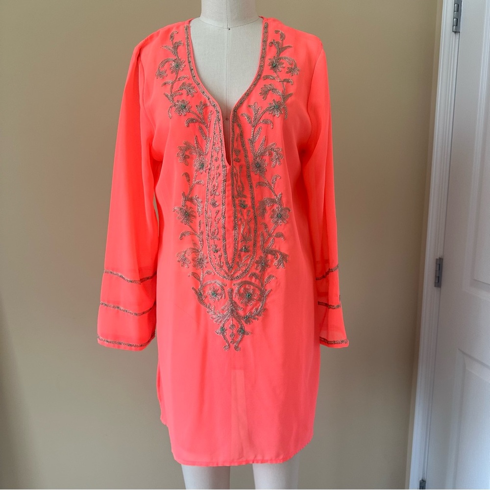 Club Z Collection Sheer Coral Tunic w/Beading Size Medium